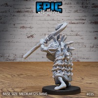 Frogfolk shaman seen from behind and side, gripping a thick rope-bound club raised high, knotted rope netting wrapped around its torso revealing bone-like dorsal spines, splayed feet on a plain base. Sculpt by Epic Miniatures.