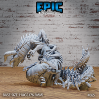 Blackspawn Crawler by Epic Miniatures — close view of the rearing upper body showing segmented torso, splayed clawed arms, mane-like frills around the neck, and a spiked tail curling low to the right.