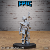 Tentacle-faced illithid guard standing upright, holding a tall twisted-shaft spear with a crystalline tip, wearing engraved pauldrons and a skull-buckled belt. Sculpt by Epic Miniatures.