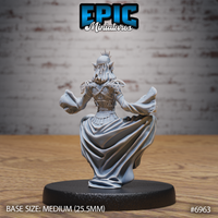 Gith Queen showing her back, long hair falling in bound sections across her shoulders, with criss-crossed back armour panels and layered pleated robes flaring dramatically to one side. Sculpt by Epic Miniatures.