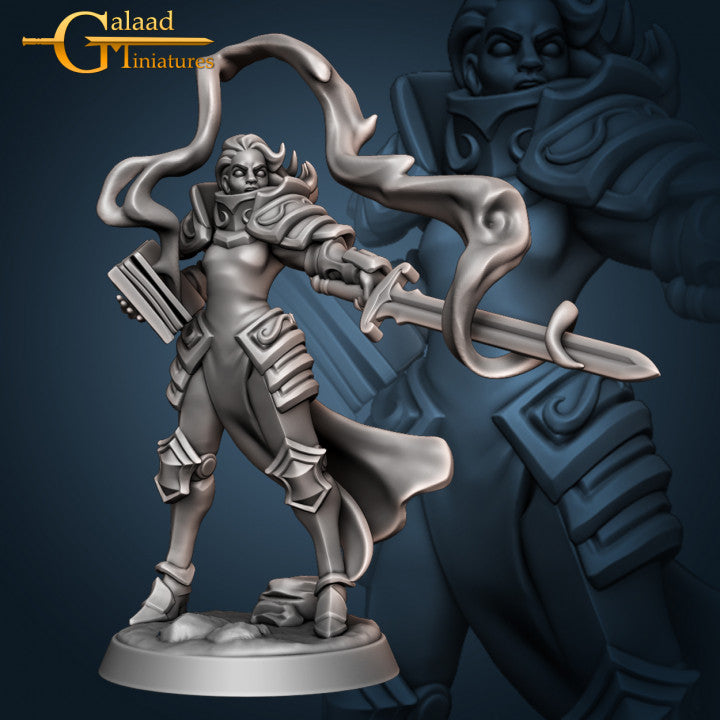 Female Knight Mage 01 by Galaad Miniatures