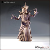 Front-facing digital render of the Mind Flayer Arcanist 02 miniature by Novaminis — an illithid in ornate spiked armour and embossed robes, both arms raised wide with fingers splayed mid-incantation, a heavy chain trailing from the belt, and a crown of bone spines rising above the tentacled face. Unpainted grey resin render at 32mm scale.