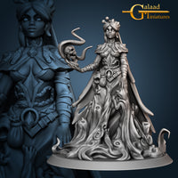 Female Necromancer 01 by Galaad Miniatures