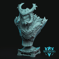 Swarm Matriarch Bust by Witchsong Miniatures